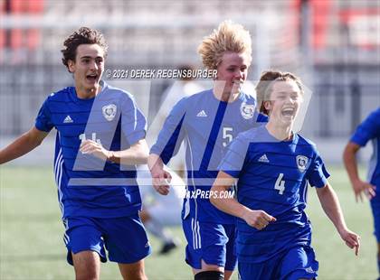Thumbnail 1 in Fossil Ridge vs Grandview (CHSAA 5A Championship) photogallery.