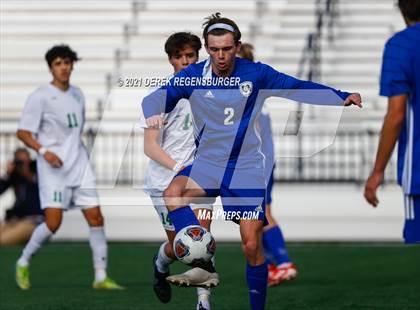 Thumbnail 3 in Fossil Ridge vs Grandview (CHSAA 5A Championship) photogallery.