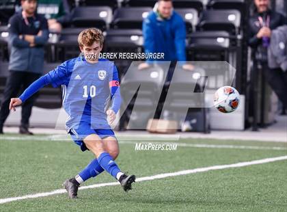 Thumbnail 3 in Fossil Ridge vs Grandview (CHSAA 5A Championship) photogallery.