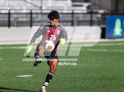 Thumbnail 1 in Fossil Ridge vs Grandview (CHSAA 5A Championship) photogallery.
