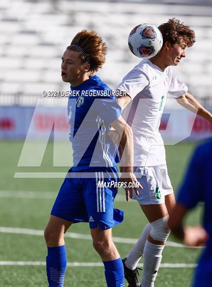 Thumbnail 3 in Fossil Ridge vs Grandview (CHSAA 5A Championship) photogallery.