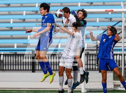 Thumbnail 1 in Fossil Ridge vs Grandview (CHSAA 5A Championship) photogallery.