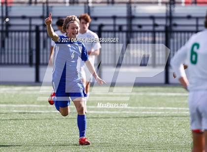 Thumbnail 2 in Fossil Ridge vs Grandview (CHSAA 5A Championship) photogallery.