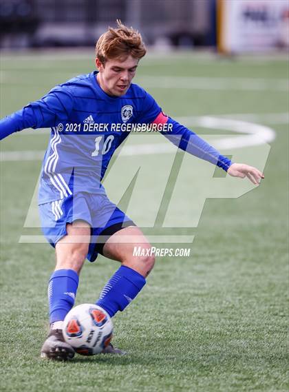 Thumbnail 1 in Fossil Ridge vs Grandview (CHSAA 5A Championship) photogallery.