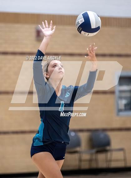 Thumbnail 3 in Logan @ Juan Diego Catholic photogallery.