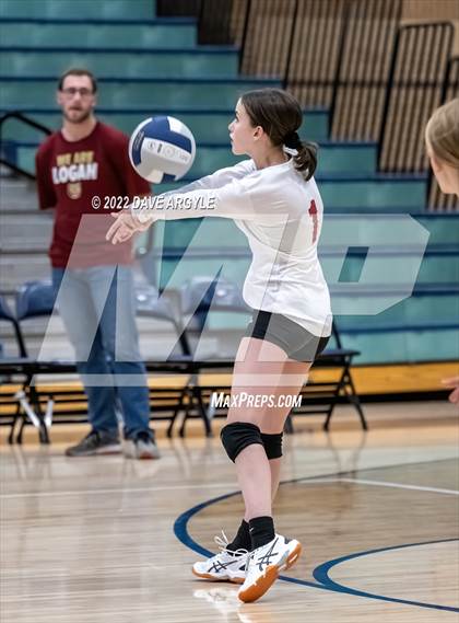 Thumbnail 3 in Logan @ Juan Diego Catholic photogallery.