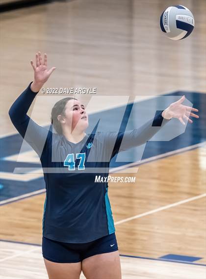 Thumbnail 3 in Logan @ Juan Diego Catholic photogallery.