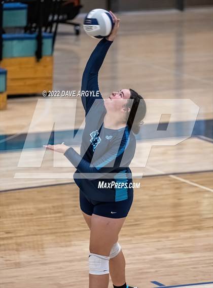 Thumbnail 3 in Logan @ Juan Diego Catholic photogallery.