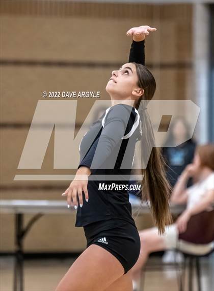 Thumbnail 2 in Logan @ Juan Diego Catholic photogallery.
