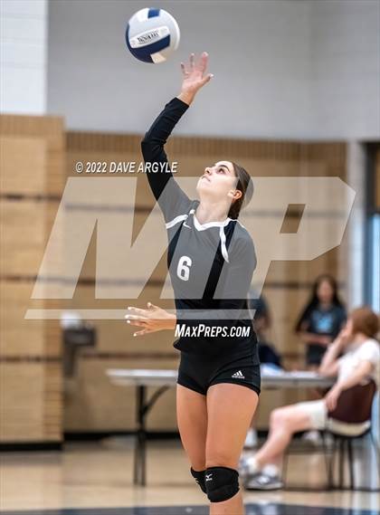 Thumbnail 3 in Logan @ Juan Diego Catholic photogallery.