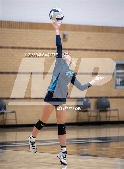 Thumbnail 1 in Logan @ Juan Diego Catholic photogallery.