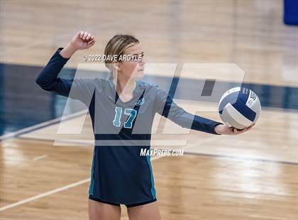 Thumbnail 3 in Logan @ Juan Diego Catholic photogallery.