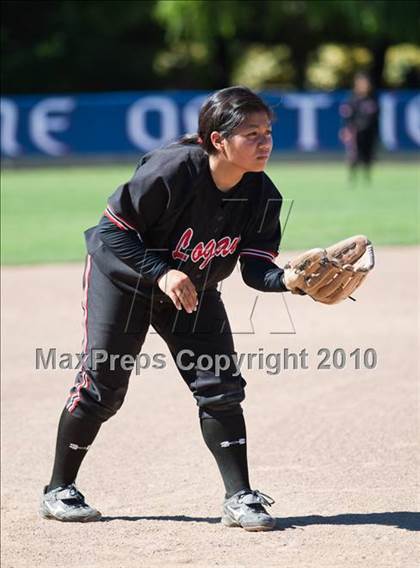 Thumbnail 3 in Logan vs. Freedom (CIF NCS D1 Final) photogallery.