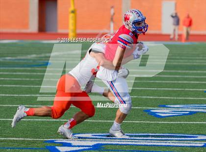 Thumbnail 1 in Westlake vs. United (UIL 6A Regional Semifinal Playoff) photogallery.