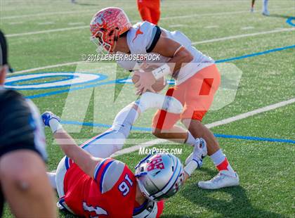 Thumbnail 2 in Westlake vs. United (UIL 6A Regional Semifinal Playoff) photogallery.