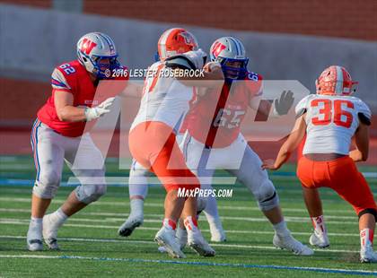 Thumbnail 2 in Westlake vs. United (UIL 6A Regional Semifinal Playoff) photogallery.