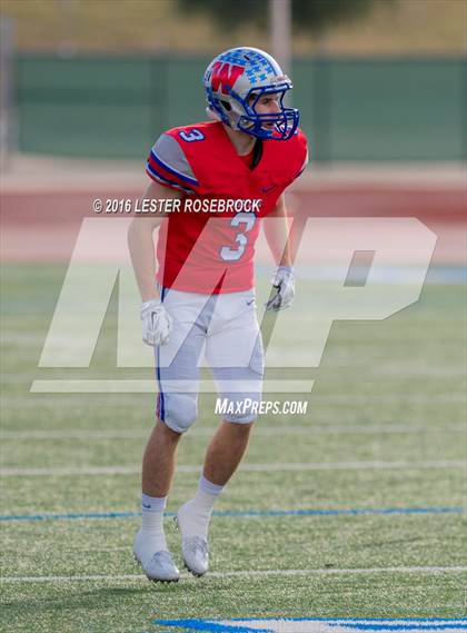Thumbnail 2 in Westlake vs. United (UIL 6A Regional Semifinal Playoff) photogallery.