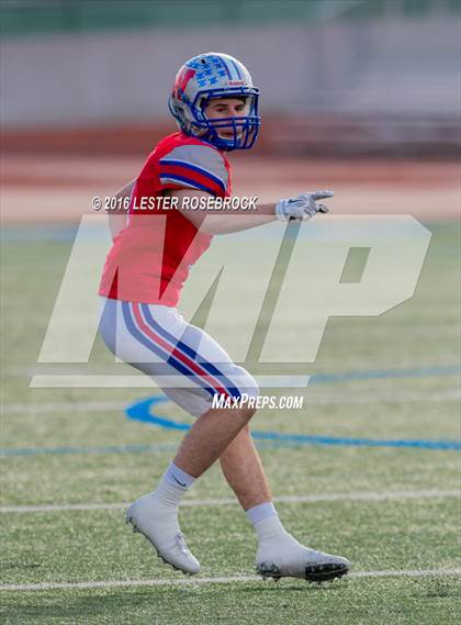 Thumbnail 3 in Westlake vs. United (UIL 6A Regional Semifinal Playoff) photogallery.
