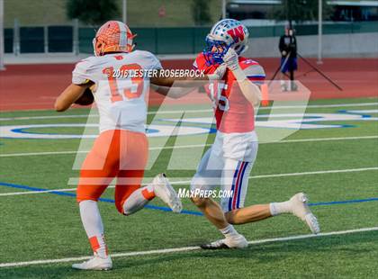 Thumbnail 1 in Westlake vs. United (UIL 6A Regional Semifinal Playoff) photogallery.