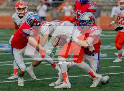 Thumbnail 1 in Westlake vs. United (UIL 6A Regional Semifinal Playoff) photogallery.