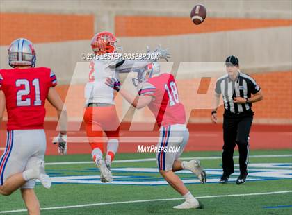Thumbnail 1 in Westlake vs. United (UIL 6A Regional Semifinal Playoff) photogallery.