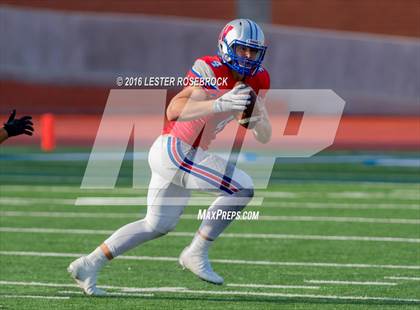 Thumbnail 1 in Westlake vs. United (UIL 6A Regional Semifinal Playoff) photogallery.