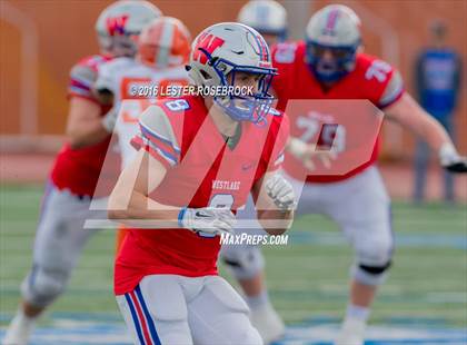 Thumbnail 2 in Westlake vs. United (UIL 6A Regional Semifinal Playoff) photogallery.