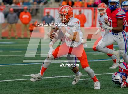 Thumbnail 2 in Westlake vs. United (UIL 6A Regional Semifinal Playoff) photogallery.