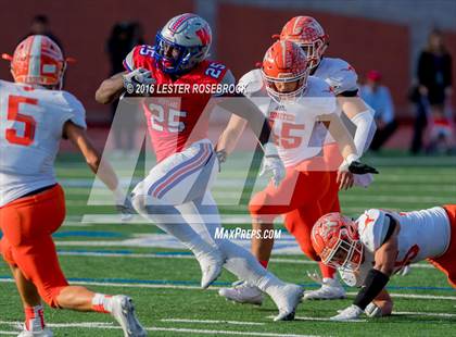 Thumbnail 1 in Westlake vs. United (UIL 6A Regional Semifinal Playoff) photogallery.
