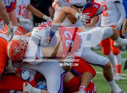 Thumbnail 1 in Westlake vs. United (UIL 6A Regional Semifinal Playoff) photogallery.