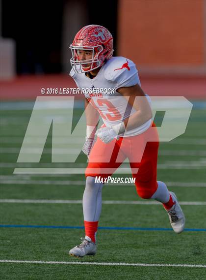 Thumbnail 2 in Westlake vs. United (UIL 6A Regional Semifinal Playoff) photogallery.