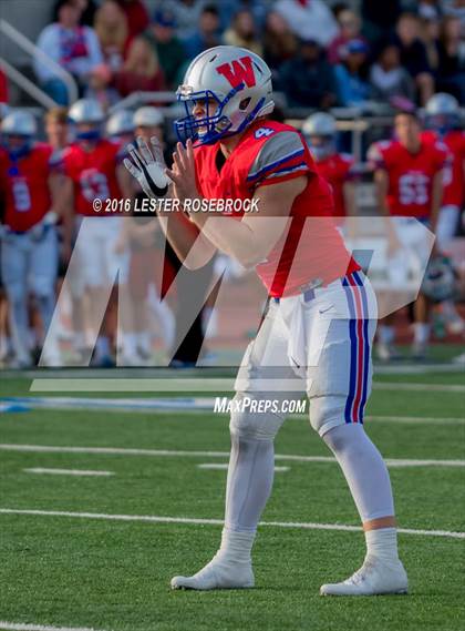 Thumbnail 1 in Westlake vs. United (UIL 6A Regional Semifinal Playoff) photogallery.