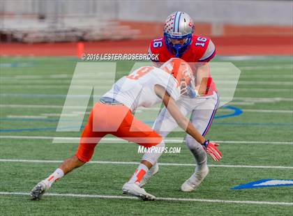 Thumbnail 3 in Westlake vs. United (UIL 6A Regional Semifinal Playoff) photogallery.