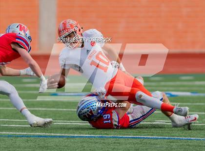 Thumbnail 1 in Westlake vs. United (UIL 6A Regional Semifinal Playoff) photogallery.
