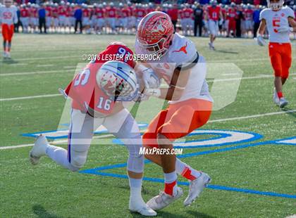 Thumbnail 2 in Westlake vs. United (UIL 6A Regional Semifinal Playoff) photogallery.