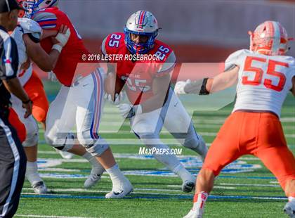 Thumbnail 2 in Westlake vs. United (UIL 6A Regional Semifinal Playoff) photogallery.