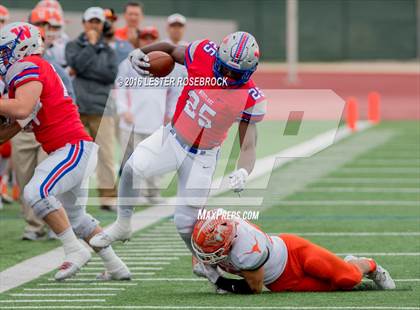 Thumbnail 3 in Westlake vs. United (UIL 6A Regional Semifinal Playoff) photogallery.
