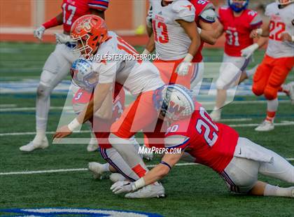 Thumbnail 1 in Westlake vs. United (UIL 6A Regional Semifinal Playoff) photogallery.
