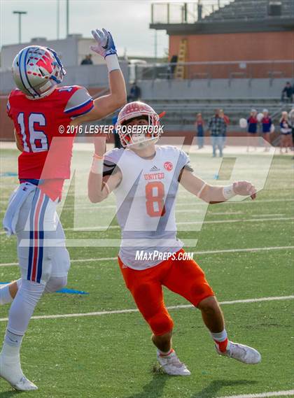Thumbnail 3 in Westlake vs. United (UIL 6A Regional Semifinal Playoff) photogallery.