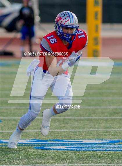 Thumbnail 3 in Westlake vs. United (UIL 6A Regional Semifinal Playoff) photogallery.