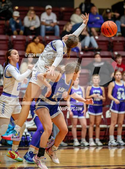 Thumbnail 1 in Rains vs. Lipan (Tenaha ISD Holiday Hoops) photogallery.