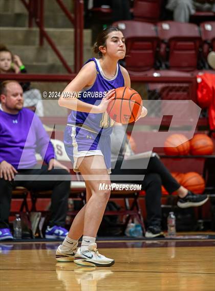Thumbnail 1 in Rains vs. Lipan (Tenaha ISD Holiday Hoops) photogallery.