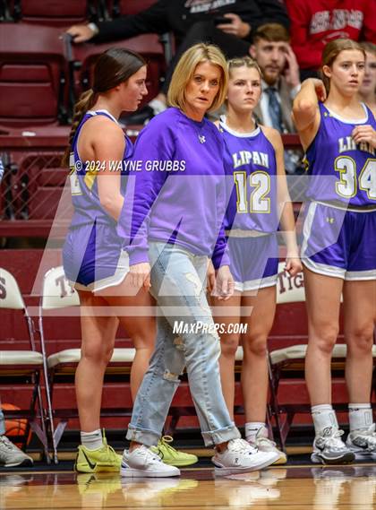 Thumbnail 3 in Rains vs. Lipan (Tenaha ISD Holiday Hoops) photogallery.