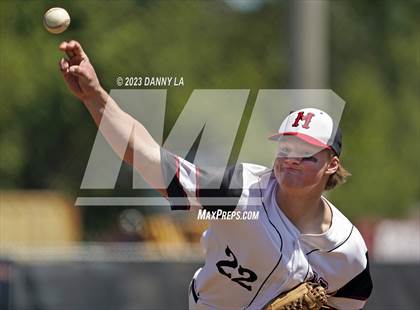 Thumbnail 1 in Hayfield @ James Madison photogallery.