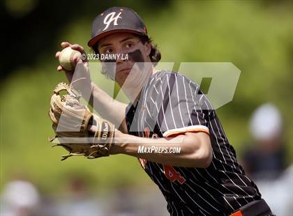 Thumbnail 3 in Hayfield @ James Madison photogallery.