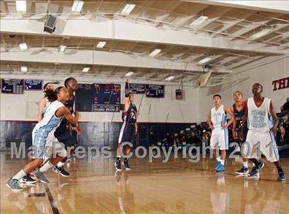 Thumbnail 1 in Bellarmine-Jefferson vs. Sylmar (Bell-Jeff Holiday Classic) photogallery.