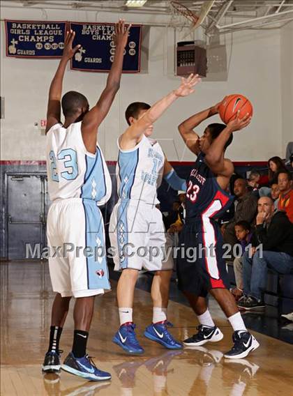 Thumbnail 2 in Bellarmine-Jefferson vs. Sylmar (Bell-Jeff Holiday Classic) photogallery.