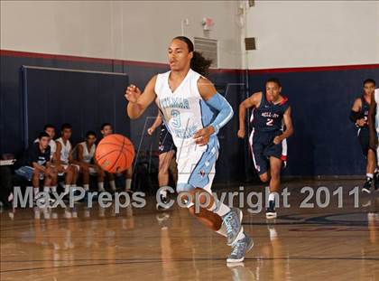 Thumbnail 1 in Bellarmine-Jefferson vs. Sylmar (Bell-Jeff Holiday Classic) photogallery.