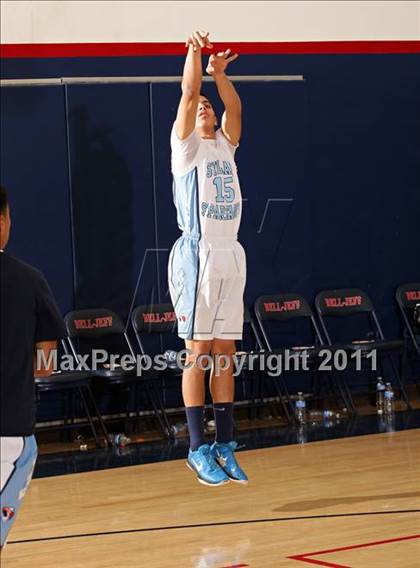 Thumbnail 1 in Bellarmine-Jefferson vs. Sylmar (Bell-Jeff Holiday Classic) photogallery.