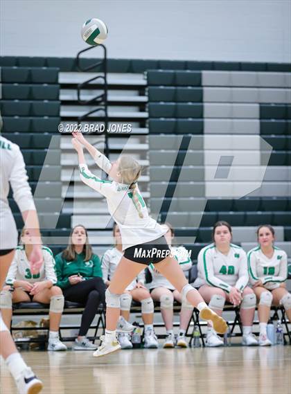 Thumbnail 1 in Green Hill vs. Lebanon (TSSAA District 9-AAA Final) photogallery.
